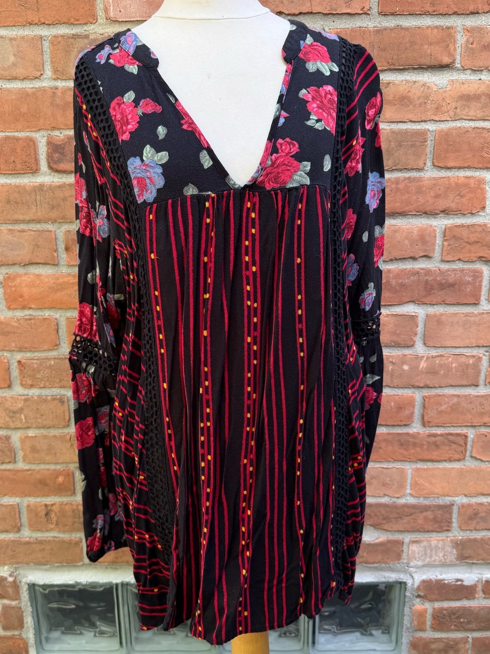 torrid Black Floral & Stripe V-Neck Tunic with Red Rose Print
